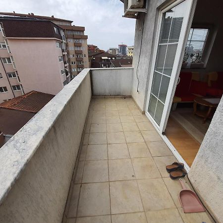 Zogu Apartments - City View Priştine Dış mekan fotoğraf
